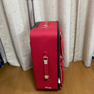 【商談中】スーツケース(3〜4泊程度)