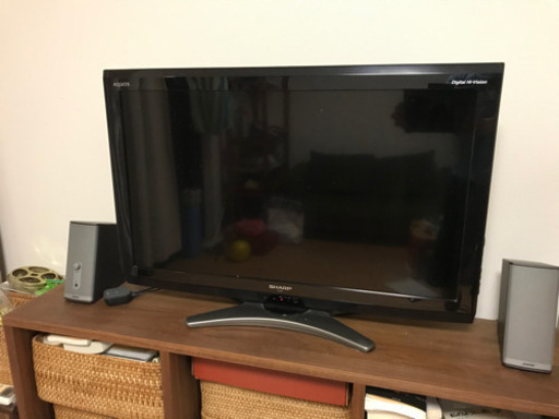 シャープAQUOS 32型液晶テレビ