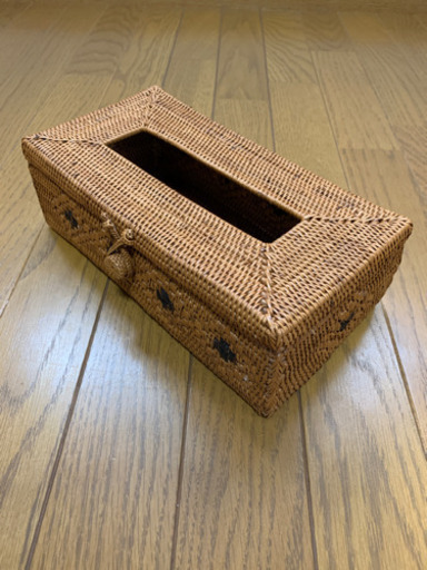 ティッシュボックス　バリ島のアタ製品