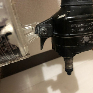 日立　高圧ネジ打ち機　スピード優先モデル