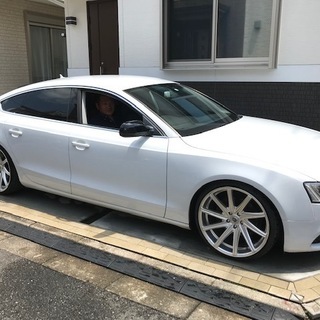 値下げしました！アウディA5 ロッシFF9.5J-20 +29 245/30-20 