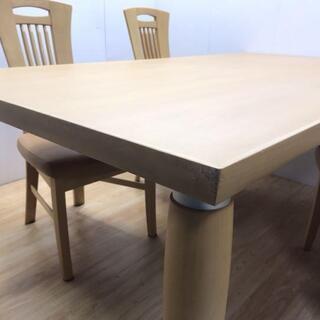 ダイニングテーブル　椅子4脚セット　カリモク　天然木