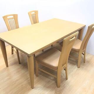 ダイニングテーブル　椅子4脚セット　カリモク　天然木