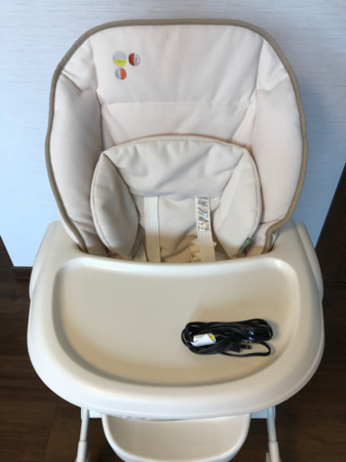 【交渉中】Combi コンビ　オートスィング（電動ハイ\u0026ローチェア）