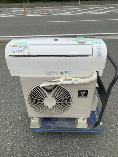 ☆中古品　シャープルームエアコン2.2K 単相100V リモコン付き☆
