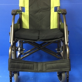 介助式車いす 標準型 ルッタ 40cm幅 VA10134 パナソニック Panasonic