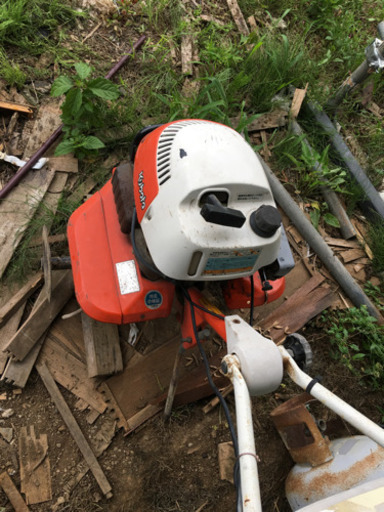 クボタの小型耕運機GS95V-T