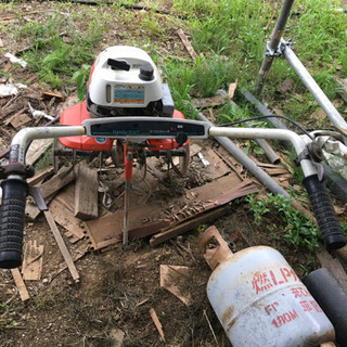 クボタの小型耕運機GS95V-T