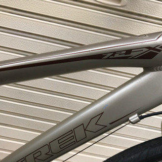 中古整備済自転車 トレック 7.2FX クロスバイク 15“