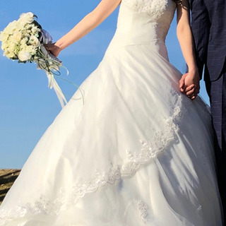 結婚式関連　ウェディングドレス