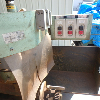 日立 日立木工刃物研磨盤 UR-500A 電源確認済み 電源 200V HITACHI 木工用 刃物 加工 削る 研磨 切る 電動工具 DIY 中古品 宮城 MAX