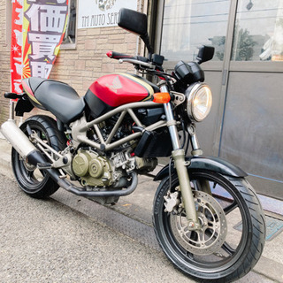 ホンダ　VTR250 赤黒