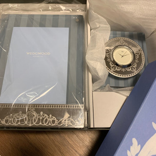 【定価13,600円未使用・箱入り】ウエッジウッドの置き時計と写...