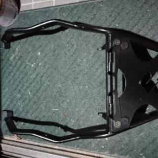バンディット1250F純正リアキャリア