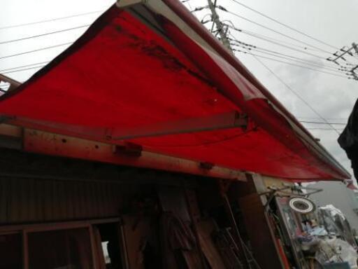 テンパル国産✴️赤いテント★おしゃれな店先に小屋根　軒　白井市★約4、6m オーニングテント　赤　カフェテラスや店舗などに