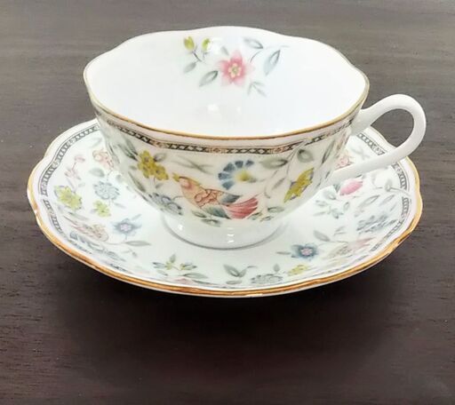 ナルミティーカップ ソーサー鳥花 あき 神戸の食器 コーヒー ティー の中古あげます 譲ります ジモティーで不用品の処分
