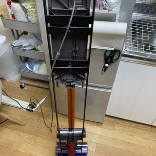 動作良好】Dyson V8 Fluffy (SV10) ＋ コードレスクリーナースタンド