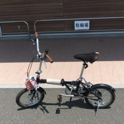 折り畳み自転車軽量(推定重さ10㎏以下)