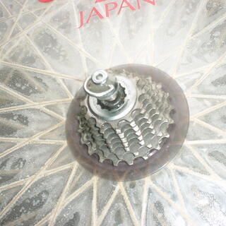 超レア、超珍品　リアホイル　ＳＵＧＩＮＯ　８段フリー付　輪行バツク付き　