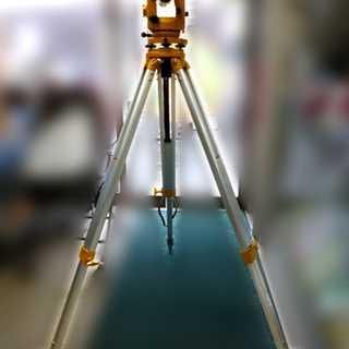 【自社配送は札幌市内限定】TOPCON/トプコン セオドライト TL-20DP 測量機 三脚付き 計測器 中古【USED】