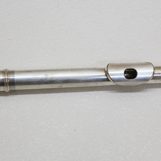 作動未確認 現状販売 ジャンク ヘッドキャップ無 ヘッドコルク無  座金無 反射板無 YAMAHA FLUTE ヤマハ フルート 281SⅡ ESTABLISHED IN 1887 日本製 YFL-281SⅡ ? YFL281SⅡ ? 管楽器 木管楽器(P966nxY④) 作動未確認 現状販売 ジャンク ヘッドキャップ無 ヘッドコルク無 座金