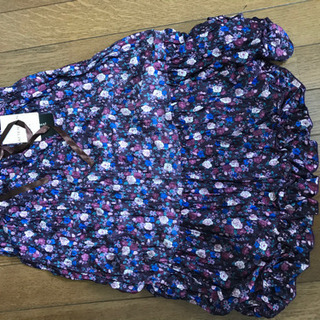 【ネット決済・配送可】花柄スカート　新品タグ付き　紫