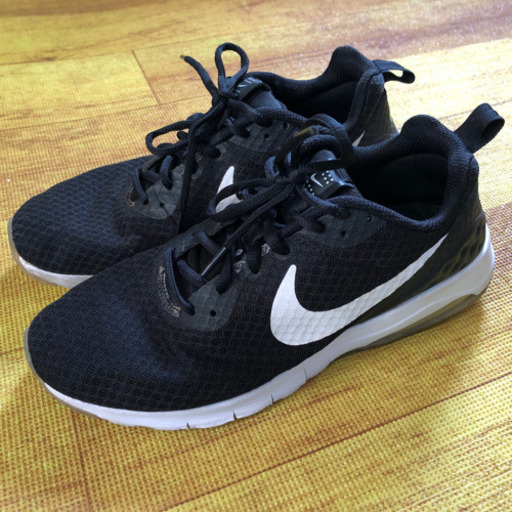 Nike Airmax 黒 スニーカー 26cm うきちゃん 白金高輪の靴の中古あげます 譲ります ジモティーで不用品の処分 Nike Airmax 黒 スニーカー 26cm うきちゃん 白金高輪の靴の中古あげます 譲ります ジモティーで不用品の処分