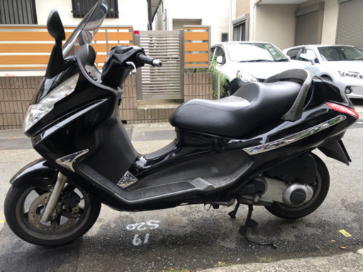 ピアジオ X8