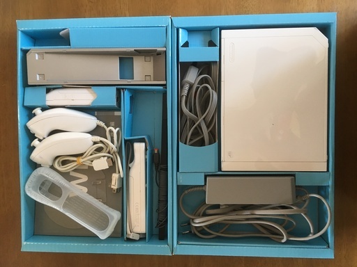 １４　任天堂Wiiすぐ遊べるSET＆ソフト５枚 14 任天堂Wiiすぐ遊べるSET＆ソフト5枚