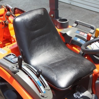 【SOLD OUT】クボタ トラクター JB16 16.5馬力 パワステ 倍速 自動水平 尾輪