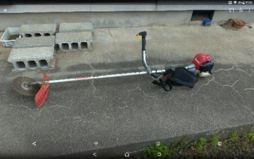 草刈り機