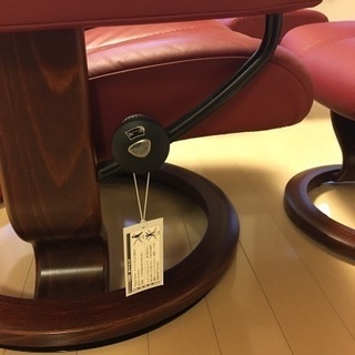 最終値下　EKORNES エコーネス ストレスレスコンサル リクライニングチェアとオットマン2脚セット
