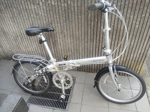 20インチ　DAHON　ROUTE　シルバー　3年使用