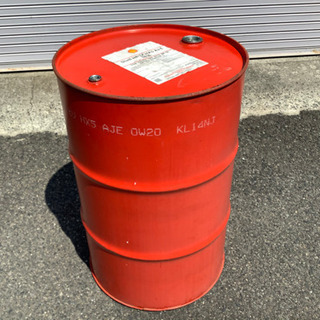 ドラム缶200リットル　一缶2,000円（内容確認の上）