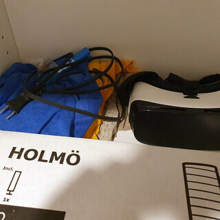 サムスン (Samsung)のGear VR、IKEA Holm...