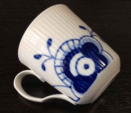 完売 断捨離高級 ロイヤルコペンハーゲンの陶器マグカップ ピメントン 西船橋の食器 コーヒー ティー の中古あげます 譲ります ジモティーで不用品の処分