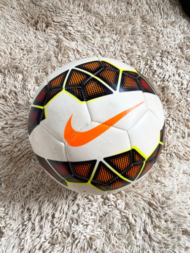 ナイキサッカーボール5号球 ナオ 原宿のサッカーの中古あげます 譲ります ジモティーで不用品の処分 ナイキサッカーボール5号球 ナオ 原宿のサッカーの中古あげます 譲ります ジモティーで不用品の処分