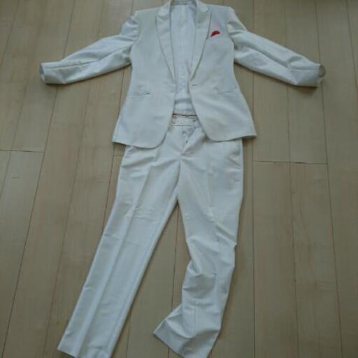 白スーツ うさたまのりえ 練馬のスーツ メンズ の中古 古着あげます 譲ります ジモティーで不用品の処分 白スーツ うさたまのりえ 練馬のスーツ メンズ の中古 古着あげます 譲ります ジモティーで不用品の処分