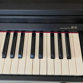 【購入者様決定！】【お届け無料有り】Roland HP145  ★88鍵盤★椅子付き★ 購入者様決定！】【お届け無料有り】Roland HP145 ☆88鍵盤☆椅子付き