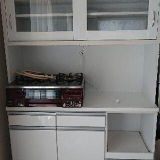 食器棚 キッチンボード 白