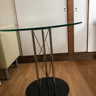 ○ガラス板テーブル　