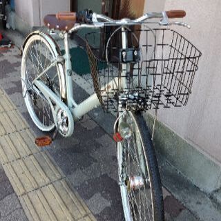 eirin 27吋ファッションシティサイクル 外装6段/LEDオート