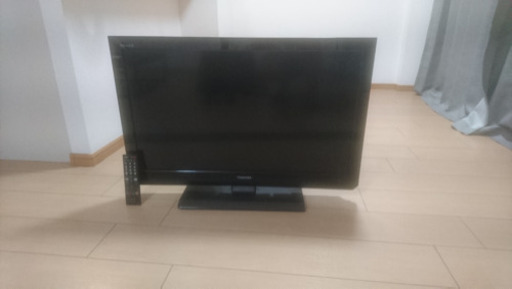 東芝　REGZA32型　２０１１年製