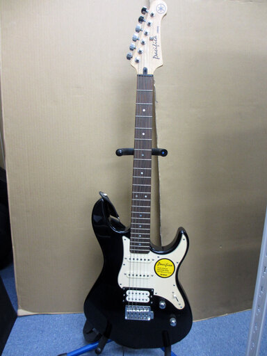 ギター　YAMAHA PACIFICA PAC112V