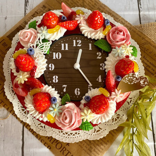 ⭐️艶々いちごのゼリーケーキ時計⭐️