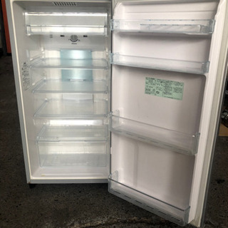 ☀️☀️送料無料☀️☀️HITACHIの230リトルの冷蔵庫★❣️❣️