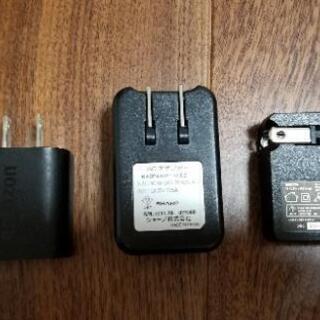 micro USBケーブル　+　USB　ACアダプター