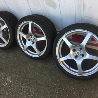 タイヤ、ホイール 売ります。