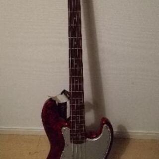 アイバニーズ、bass