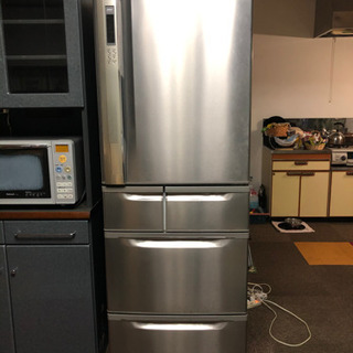 東芝　ノンフロン冷凍冷蔵庫　大型